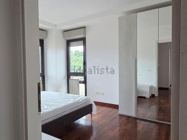Appartamento in affitto di 130 m² in Via Martiri dei Lager, 128
