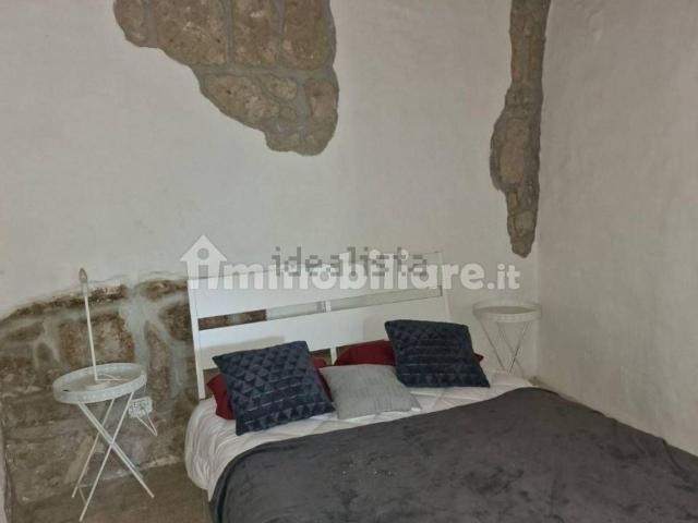 Appartamento in affitto di 130 m² in Via nanini, 6