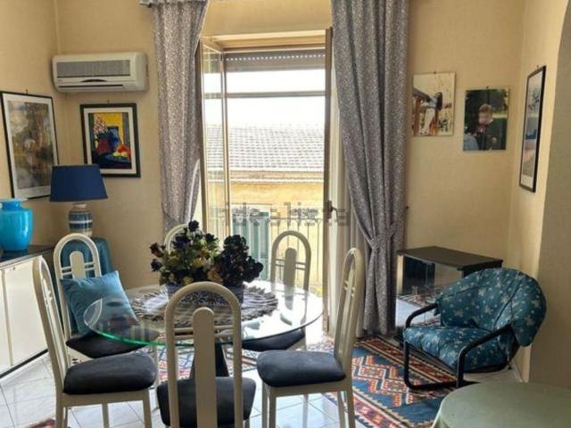 Appartamento in affitto di 130 m² in Via Sallemi, 39