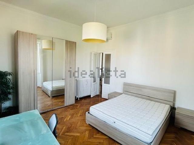 Appartamento in affitto di 130 m² in Via Spartaco, 38