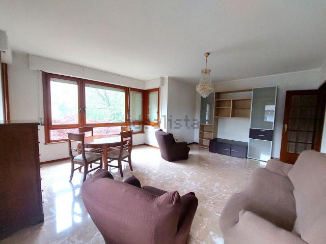 Appartamento in affitto di 130 m² in Via Paolo Veronese, 7