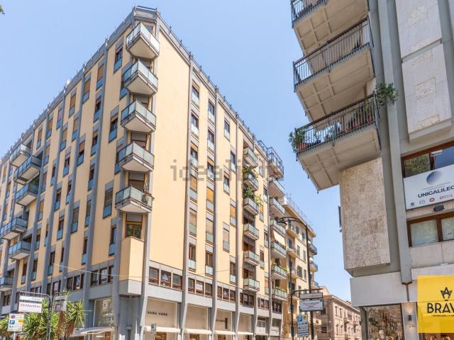 Appartamento in affitto di 130 m² in Via Ricasoli, 59