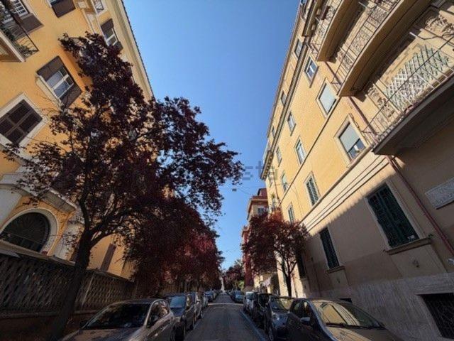 Appartamento in affitto di 130 m² in Via Topino