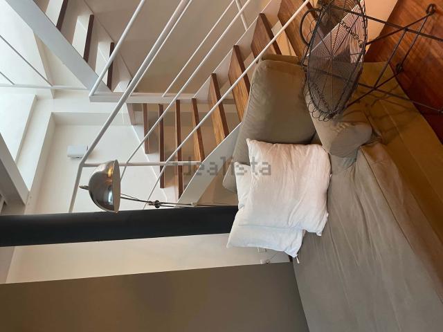 Appartamento in affitto di 130 m² in Via Varesina, 205