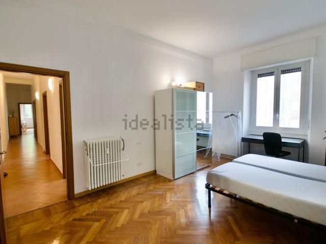 Appartamento in affitto di 130 m² in Viale Abruzzi, 41