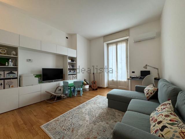 Appartamento in affitto di 130 m² in Piazzale Medaglie D&apos Oro