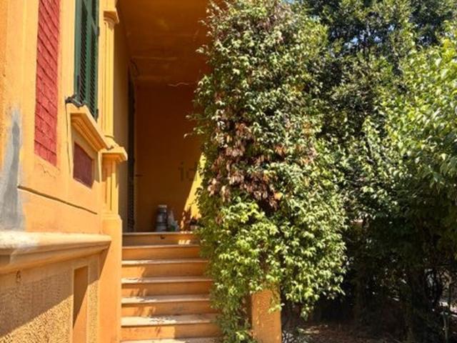 Appartamento in affitto di 131 m² in Via Malta
