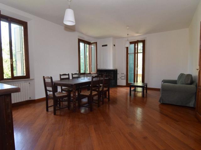 Appartamento in affitto di 132 m²