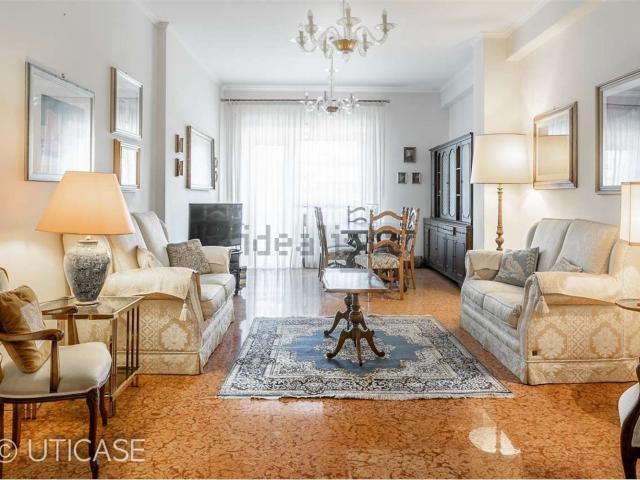 Appartamento in affitto di 132 m² in Via Amedeo Modigliani, 34