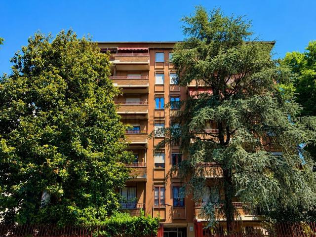 Appartamento in affitto di 132 m² in Via Rodolfo Farneti, 5