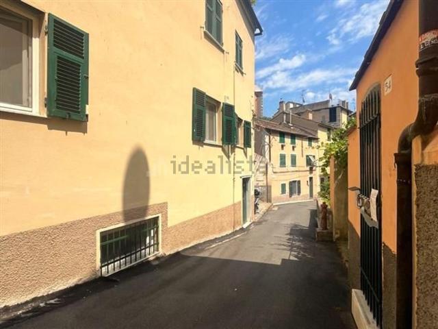 Appartamento in affitto di 132 m² in Via Romana di Quarto