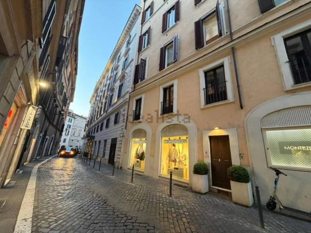 Appartamento in affitto di 133 m² in Via di S. Chiara