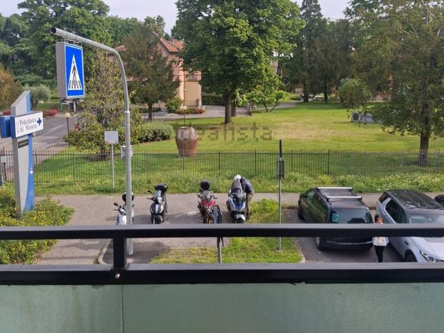 Appartamento in affitto di 134 m² in Via Carlo Amati, 76