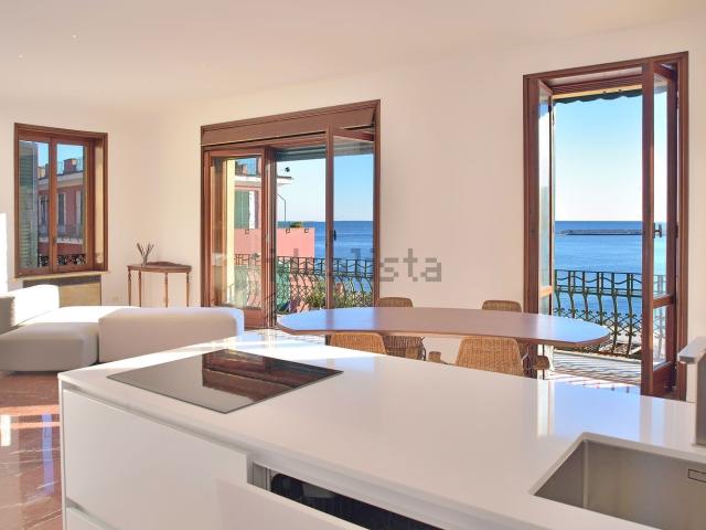 Appartamento in affitto di 135 m² in Via gramsci