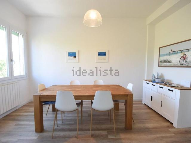 Appartamento in affitto di 135 m² in Via Nausicaa, 1