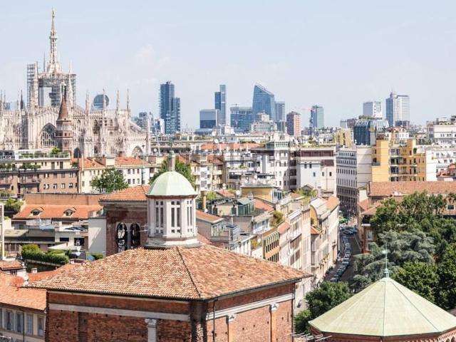 Appartamento in affitto di 135 m² in Via Santa Sofia