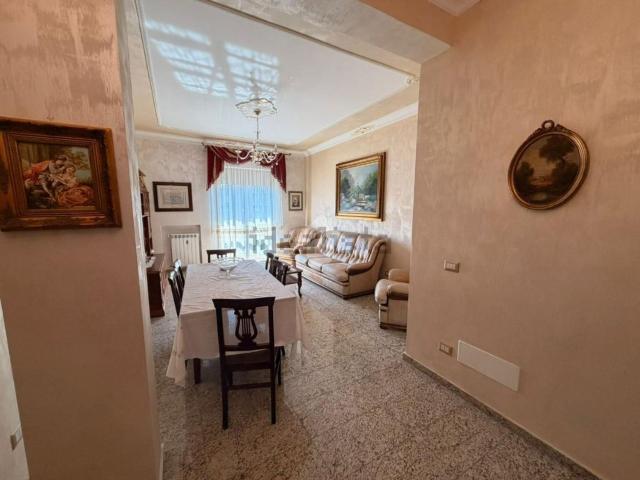 Appartamento in affitto di 135 m² in Viale della Libertà, 69