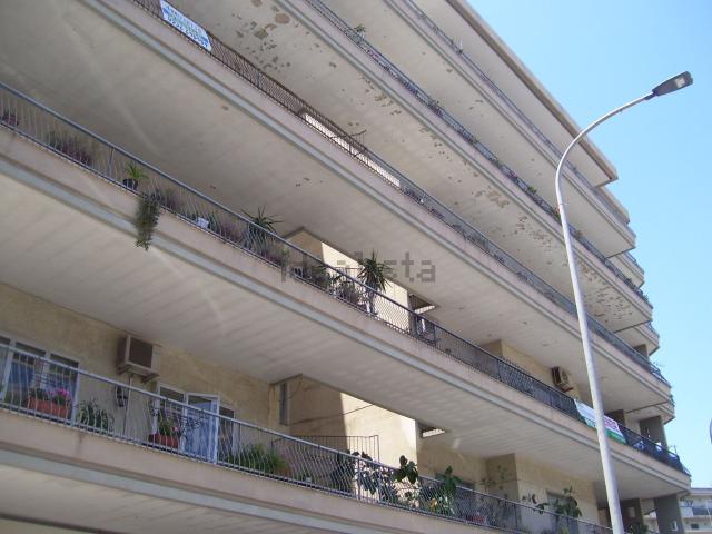 Appartamento in affitto di 135 m² in Piazza Vann&apos  Antò, 1