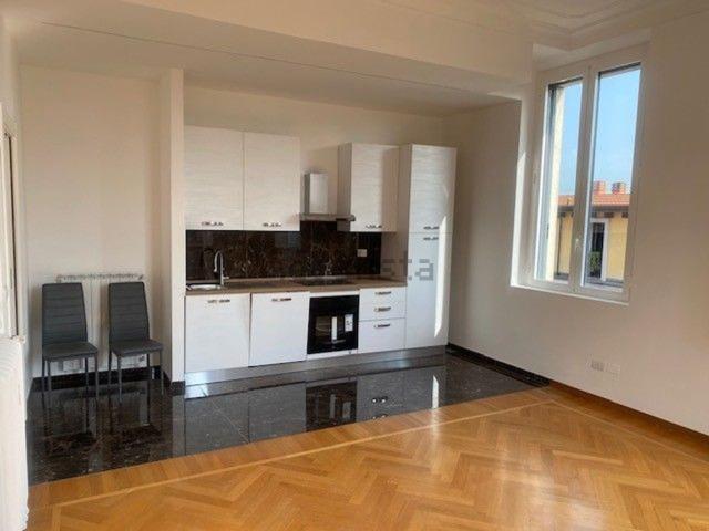 Appartamento in affitto di 118 m² in Via Spartaco, 38