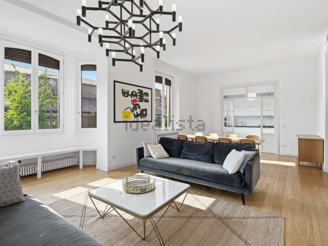 Appartamento in affitto di 137 m² in Via Ennio