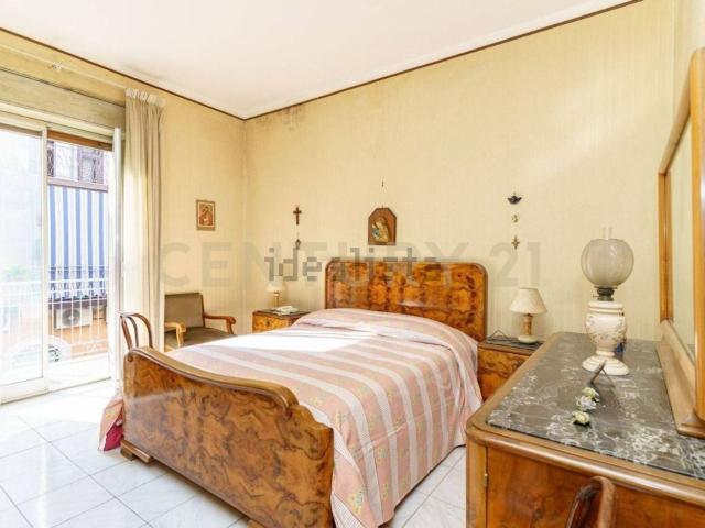 Appartamento in affitto di 138 m² in Via Francesco Petrarca, 4