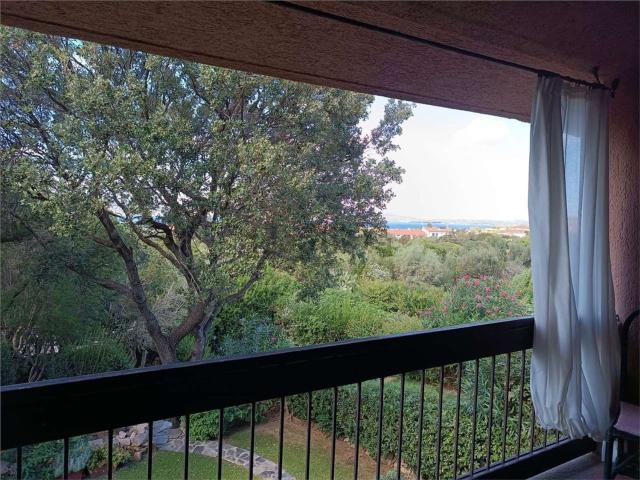 Appartamento in affitto di 138 m² in Via Porto Rotondo, 102