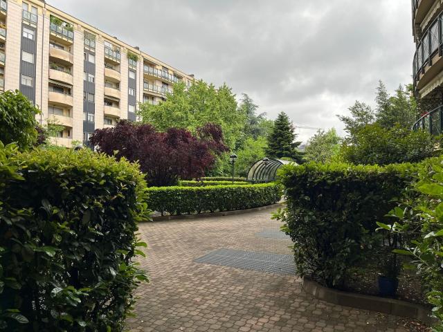 Appartamento in affitto di 138 m² in Via Principe Eugenio, 51