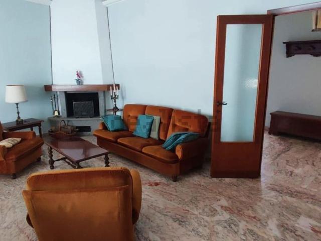 Appartamento in affitto di 140 m²