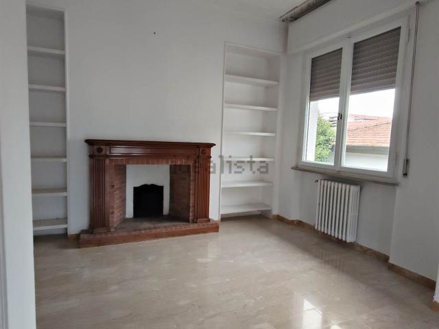 Appartamento in affitto di 140 m²
