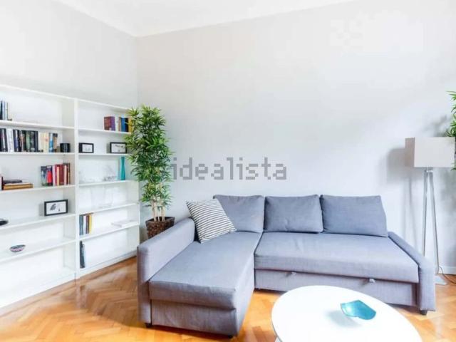 Appartamento in affitto di 140 m² in Via Cesare Battisti, 13