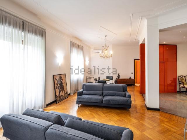 Appartamento in affitto di 140 m² in Via Giuditta Sidoli, 25