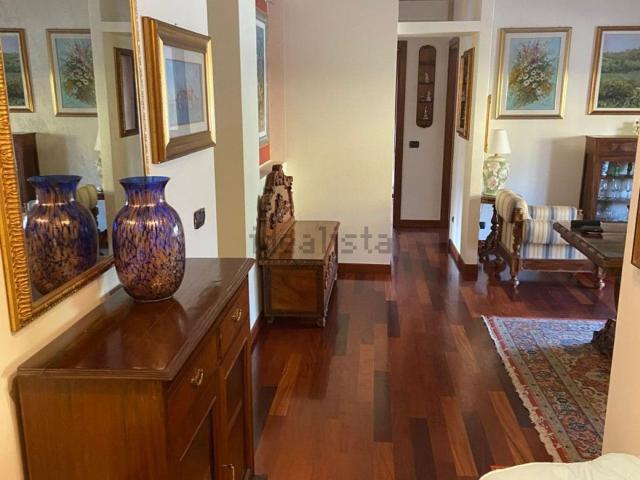 Appartamento in affitto di 140 m² in Via Giuseppe Favaretto