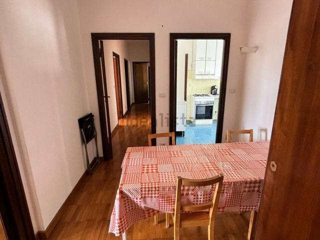Appartamento in affitto di 140 m² in Via del Porto, 1