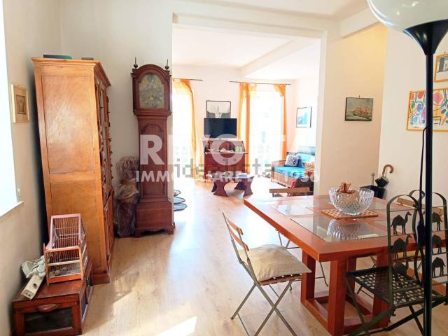 Appartamento in affitto di 140 m² in Via Filippo II