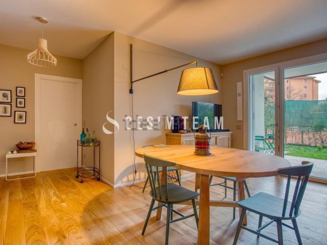 Appartamento in affitto di 140 m² in Via Sant&apos Artemio, 2