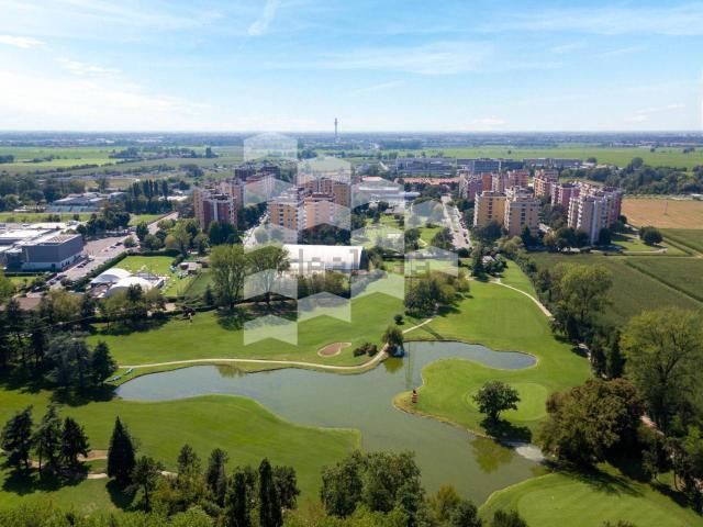 Appartamento in affitto di 140 m² in Via Sporting Mirasole, 11