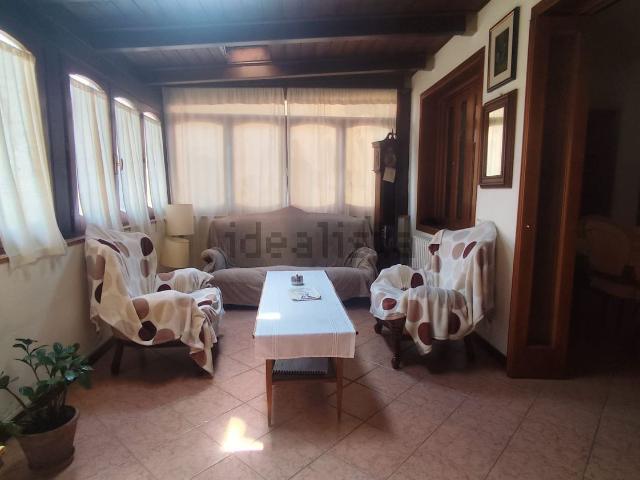 Appartamento in affitto di 140 m² in Borgo XX Giugno, 67