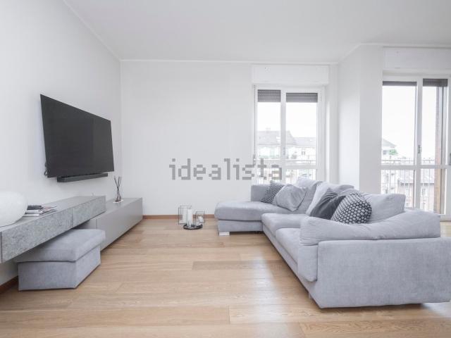 Appartamento in affitto di 140 m² in Corso Galileo Ferraris, 137