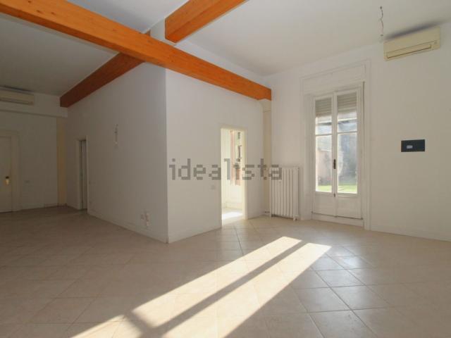 Appartamento in affitto di 141 m² in Via Alfonso Lamarmora, 20