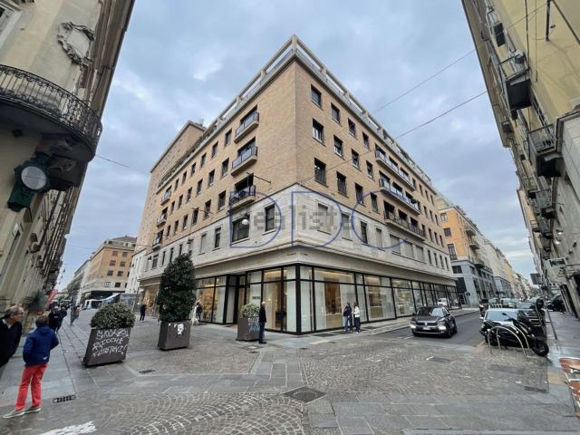 Appartamento in affitto di 141 m² in Via Piero Gobetti, 11