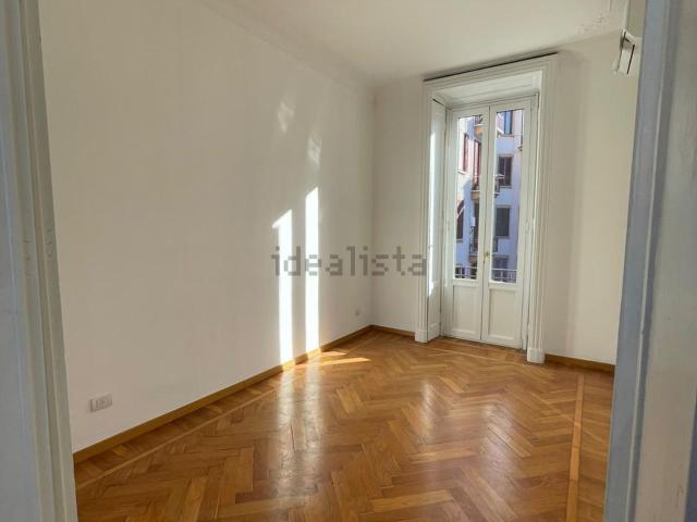Appartamento in affitto di 143 m² in Via Spartaco, 38