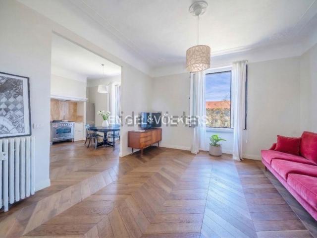 Appartamento in affitto di 143 m² in Viale Romagna, 76