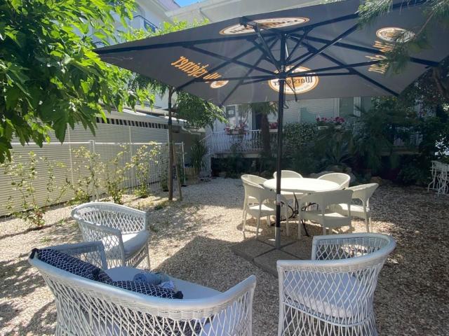 Appartamento in affitto di 144 m² in Via Fratelli Bandiera, 5