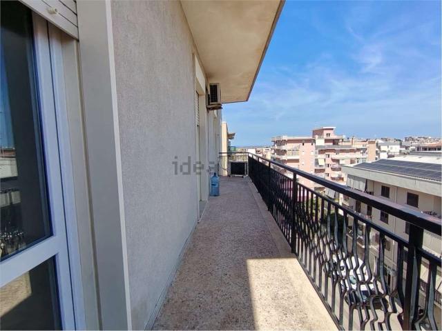 Appartamento in affitto di 145 m²