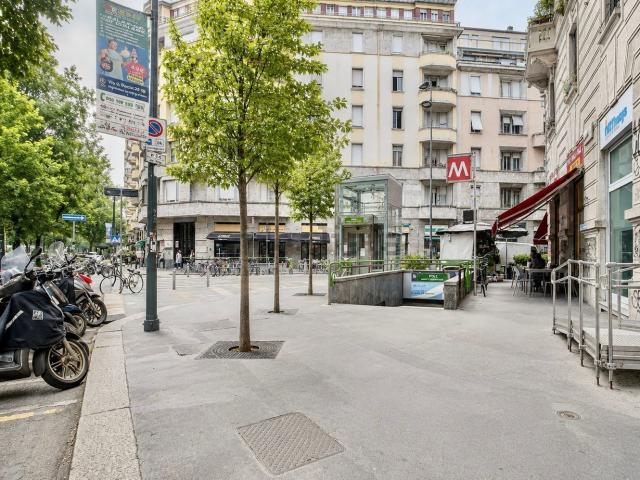 Appartamento in affitto di 145 m² in Via Andrea Maria Ampère, 15