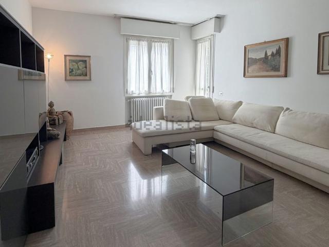 Appartamento in affitto di 145 m² in Via Bollitora Interna, 70