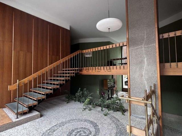 Appartamento in affitto di 145 m² in Via Gabriele Rossetti, 19