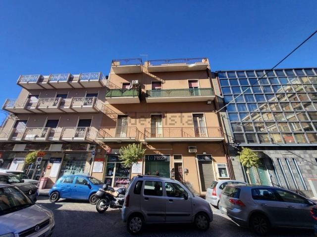Appartamento in affitto di 145 m² in Via Giacomo Matteotti