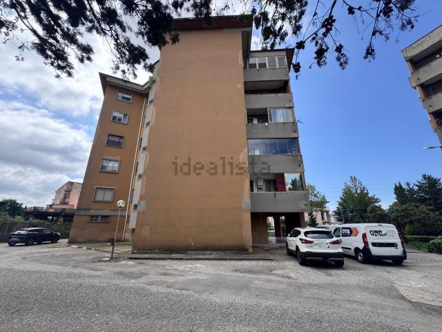 Appartamento in affitto di 145 m² in Via Francesco Cilea, 1