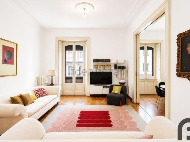 Appartamento in affitto di 145 m² in Via Francesco Sforza, 19